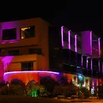 Oz'inn & Agde