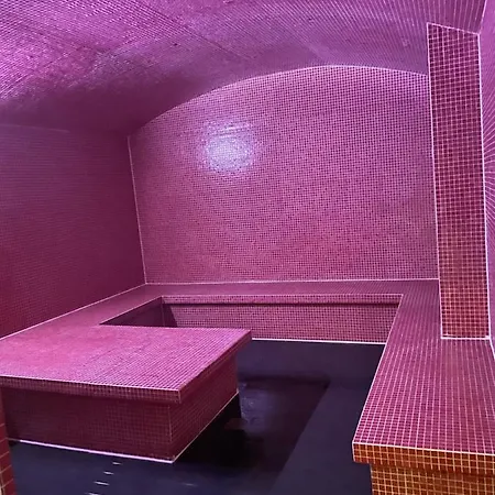 Oz'inn & מלון אגדה