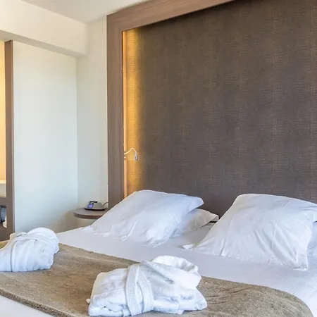 Hotel Oz'inn & Agde