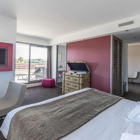 Hotel Oz'inn &