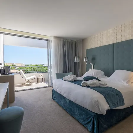 Hotel Oz'inn & 5*