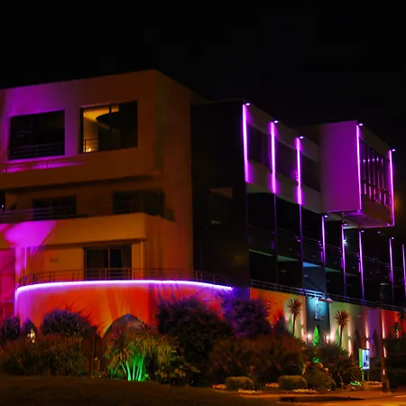 Oz'inn & Agde